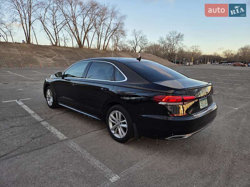 Седан Volkswagen Passat 2020 в Києві