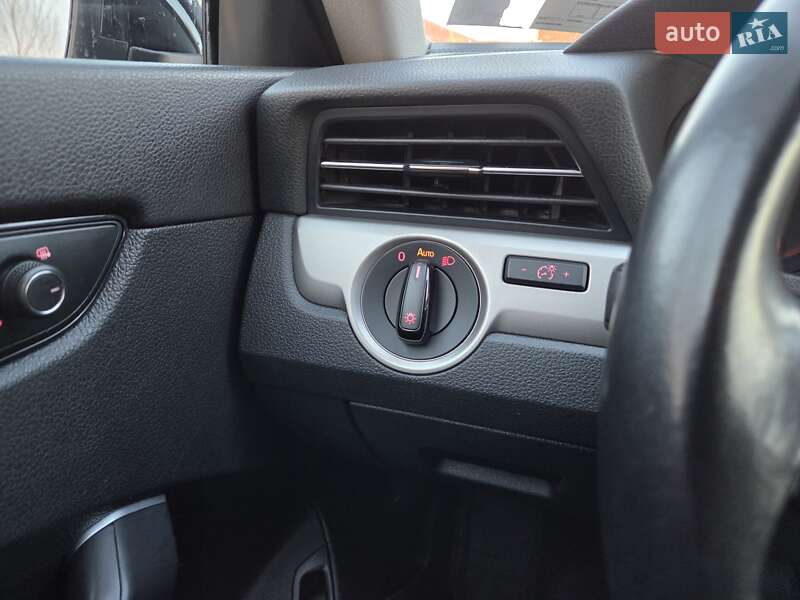 Седан Volkswagen Passat 2020 в Києві