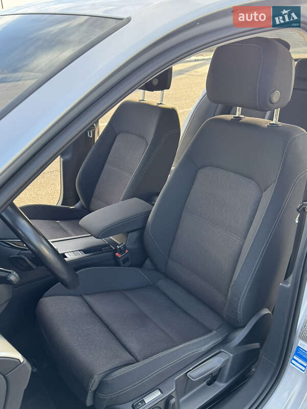 Седан Volkswagen Passat 2015 в Звягелі