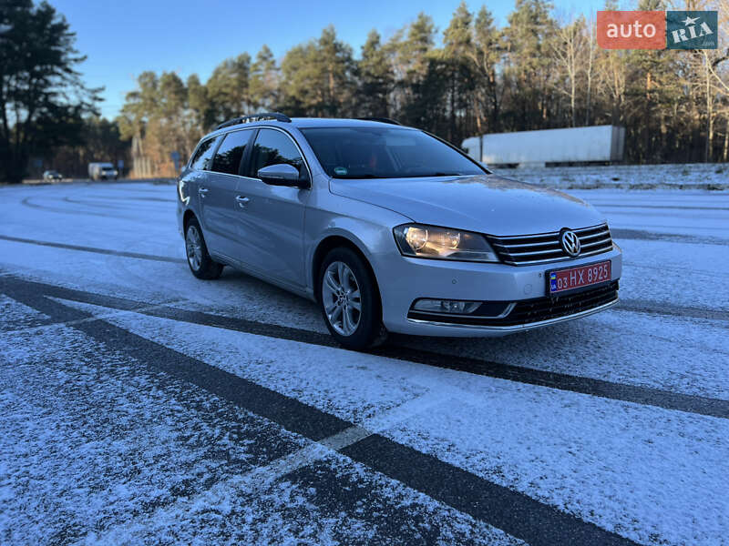 Универсал Volkswagen Passat 2014 в Ровно