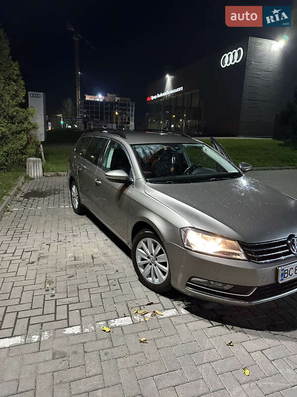 Volkswagen Passat 2011 Volkswagen Passat 2011