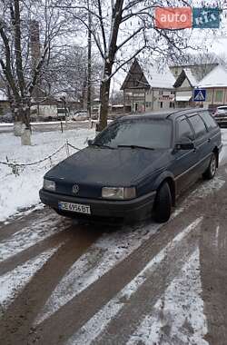 Універсал Volkswagen Passat 1989 в Кельменцях