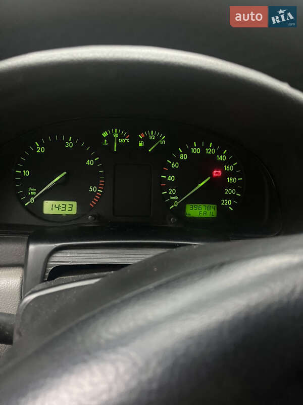 Седан Volkswagen Passat 1997 в Ковеле