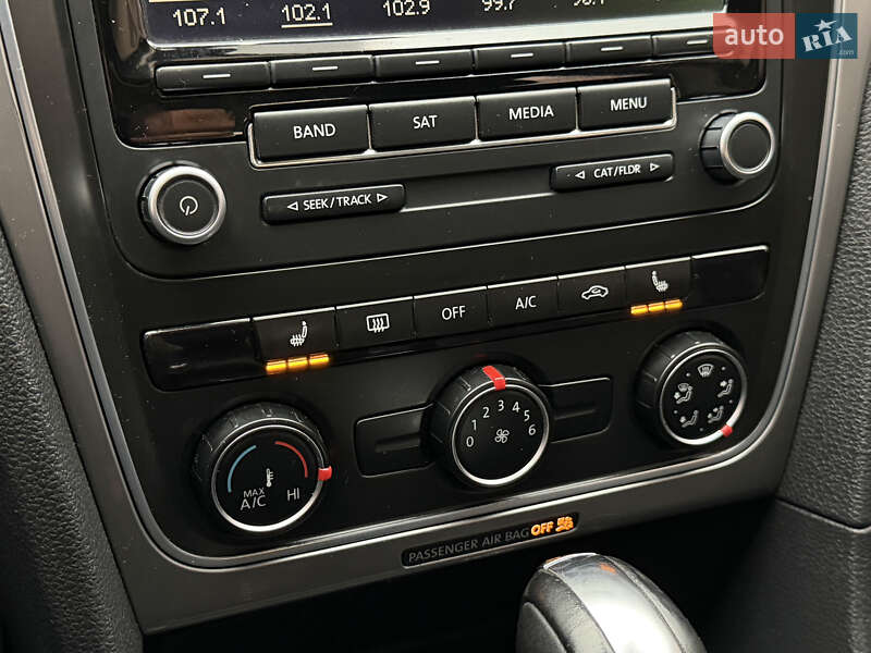 Седан Volkswagen Passat 2013 в Миколаєві