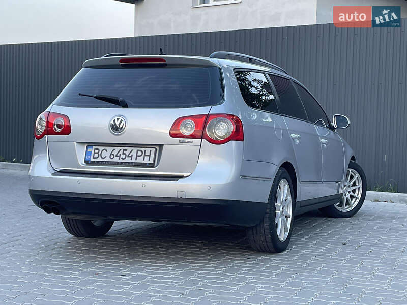 Універсал Volkswagen Passat 2006 в Дрогобичі