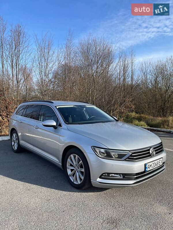 Универсал Volkswagen Passat 2016 в Звягеле