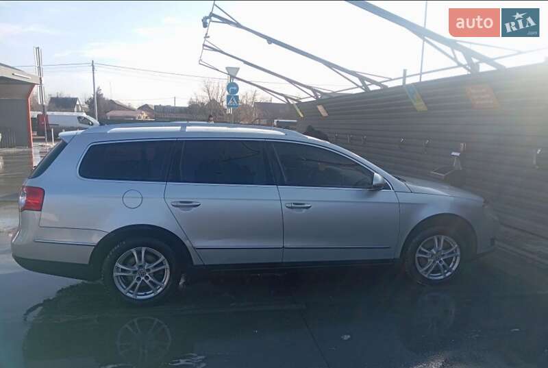 Универсал Volkswagen Passat 2008 в Гришковцах