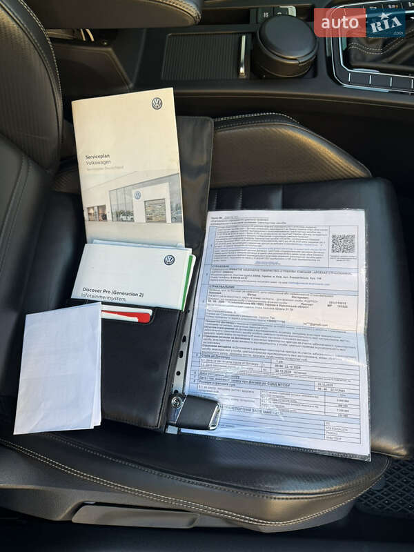 Універсал Volkswagen Passat 2017 в Одесі