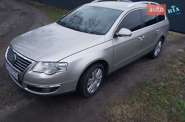 Универсал Volkswagen Passat 2007 в Дубечно