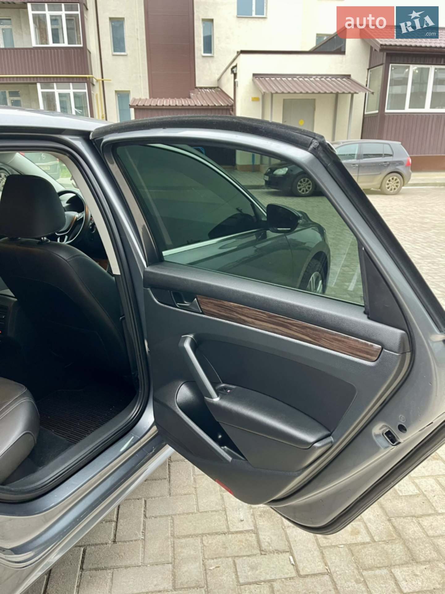 2020 Volkswagen Passat - мініатюра 32