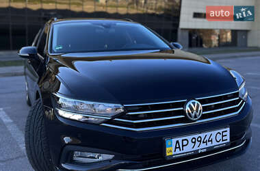 Универсал Volkswagen Passat 2019 в Запорожье
