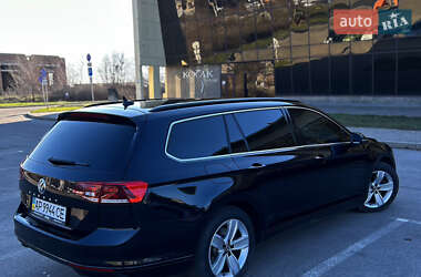 Универсал Volkswagen Passat 2019 в Запорожье