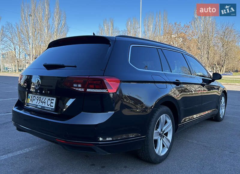 Универсал Volkswagen Passat 2019 в Запорожье