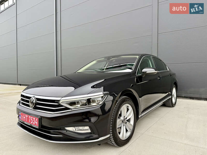 Седан Volkswagen Passat 2022 в Броварах