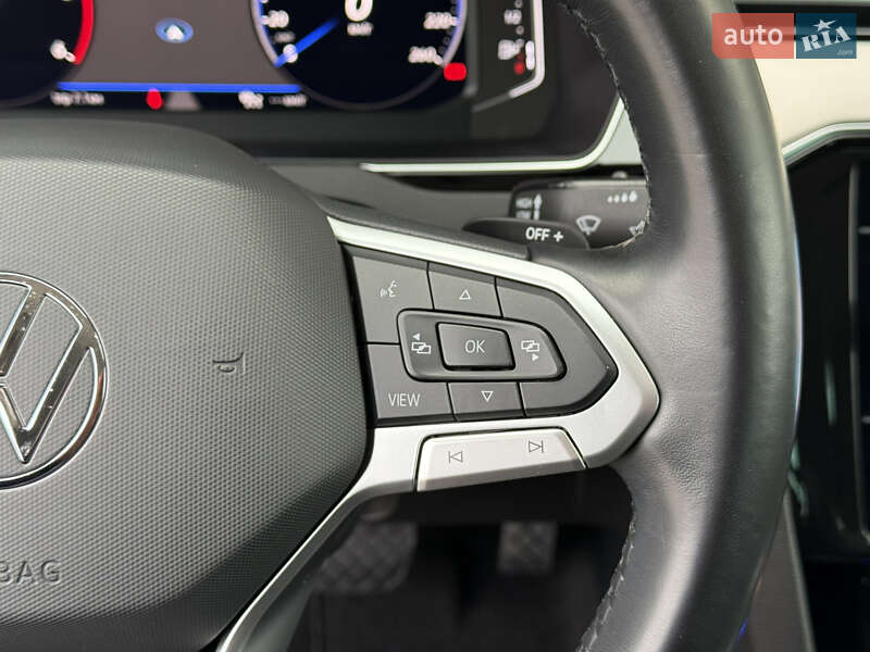 Седан Volkswagen Passat 2022 в Броварах