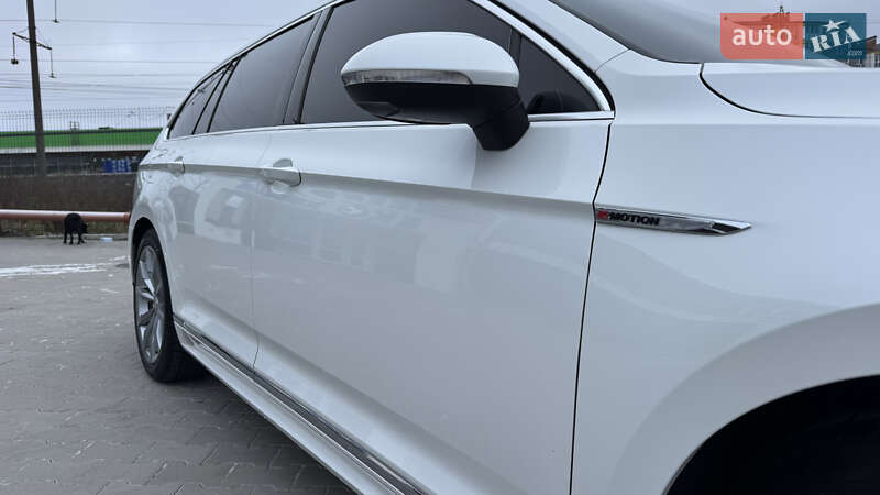 Универсал Volkswagen Passat 2016 в Виннице