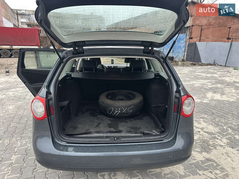 Універсал Volkswagen Passat 2010 в Ніжині