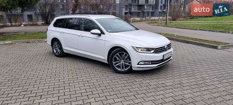 Універсал Volkswagen Passat 2015 в Чернівцях