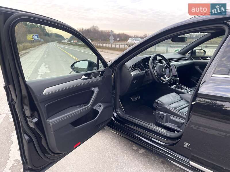 Универсал Volkswagen Passat 2017 в Житомире фото 7 Универсал Volkswagen Passat 2017 в Житомире