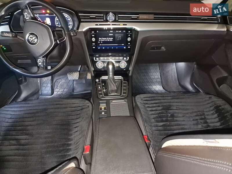 Универсал Volkswagen Passat 2018 в Иршаве