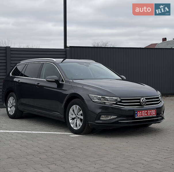 Универсал Volkswagen Passat 2020 в Дубно
