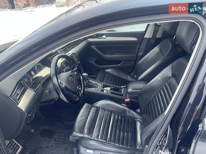 Универсал Volkswagen Passat 2014 в Житомире