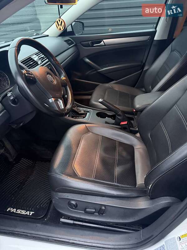 Седан Volkswagen Passat 2015 в Ірпені фото 12 Седан Volkswagen Passat 2015 в Ірпені