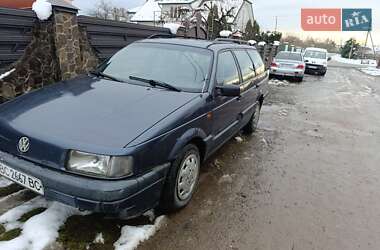 Универсал Volkswagen Passat 1990 в Львове