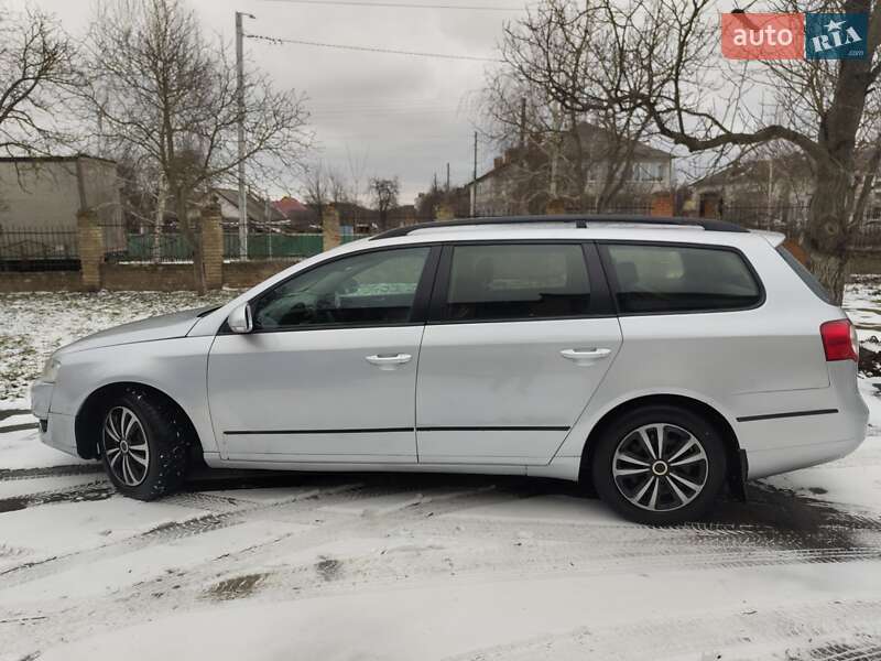 Универсал Volkswagen Passat 2006 в Радомышле