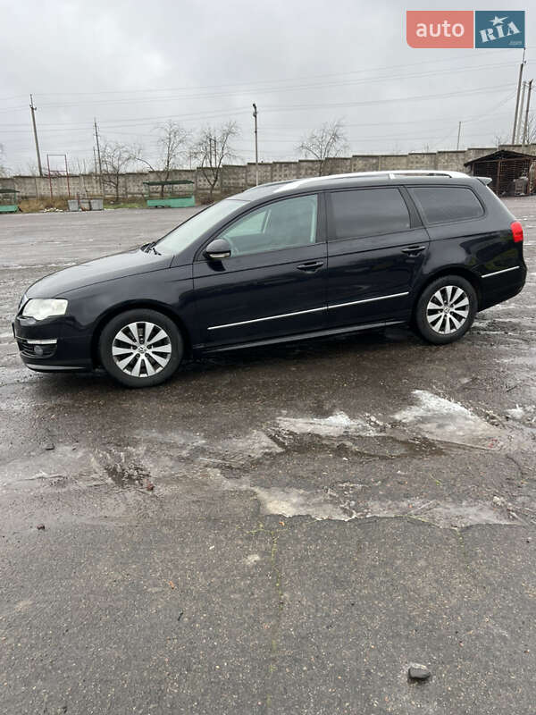 Універсал Volkswagen Passat 2010 в Радивиліві