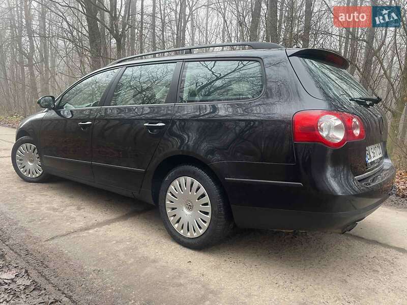 Универсал Volkswagen Passat 2007 в Ровно