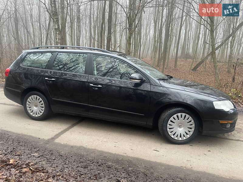 Универсал Volkswagen Passat 2007 в Ровно