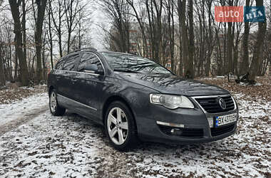Універсал Volkswagen Passat 2009 в Хмельницькому