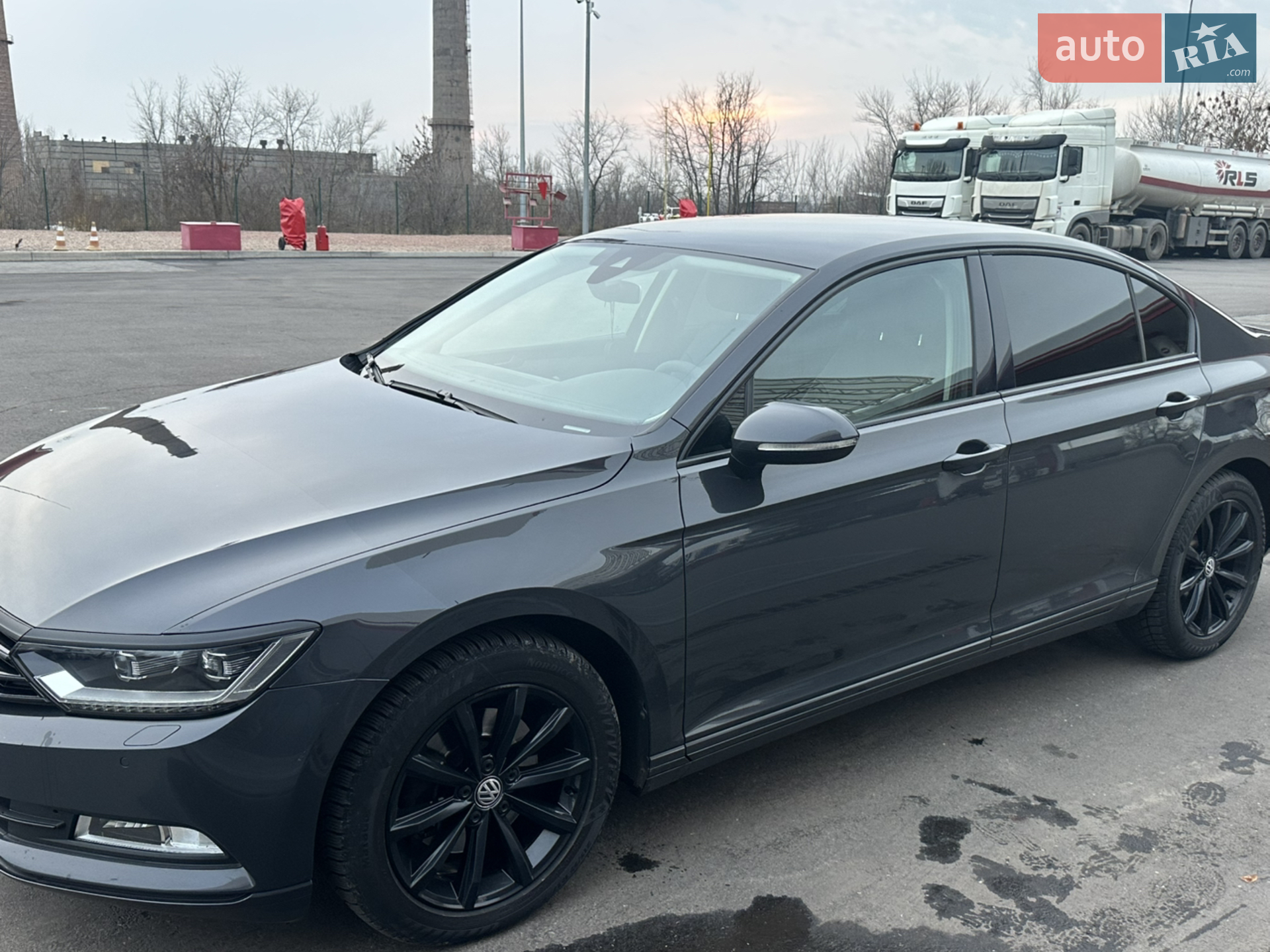 2015 Volkswagen Passat - мініатюра 13