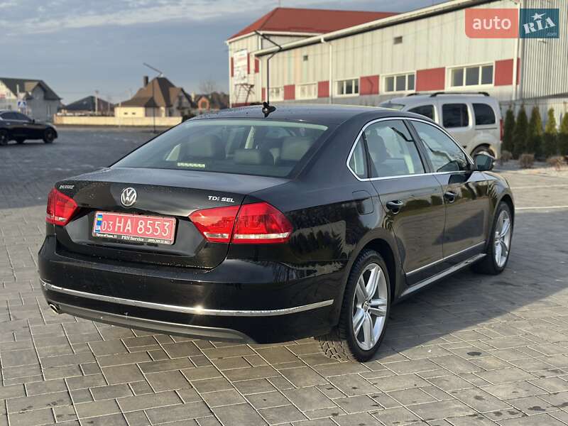 Седан Volkswagen Passat 2012 в Луцке