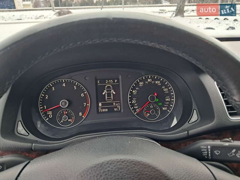 Седан Volkswagen Passat 2012 в Черкасах