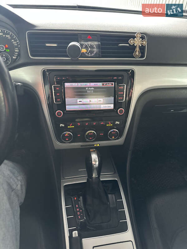 Седан Volkswagen Passat 2011 в Звягеле фото 13 Седан Volkswagen Passat 2011 в Звягеле