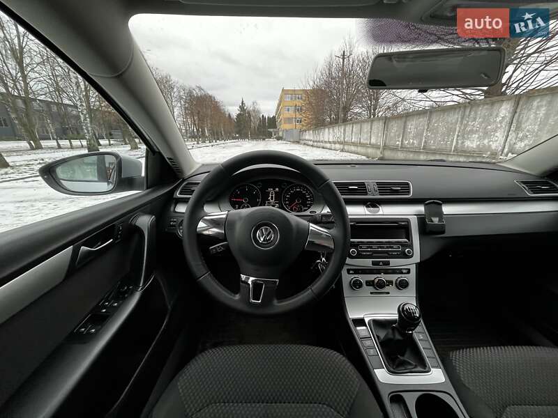 Универсал Volkswagen Passat 2013 в Белой Церкви фото 11 Универсал Volkswagen Passat 2013 в Белой Церкви