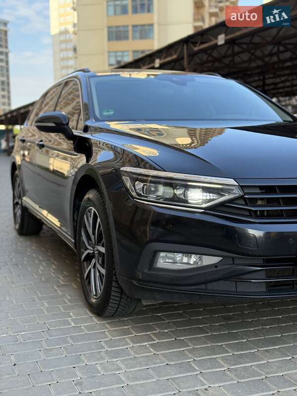 Універсал Volkswagen Passat 2021 в Одесі фото 6 Універсал Volkswagen Passat 2021 в Одесі