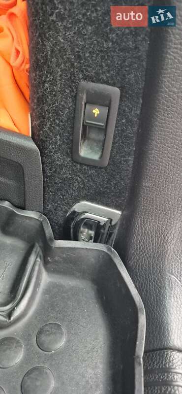 Универсал Volkswagen Passat 2012 в Харькове