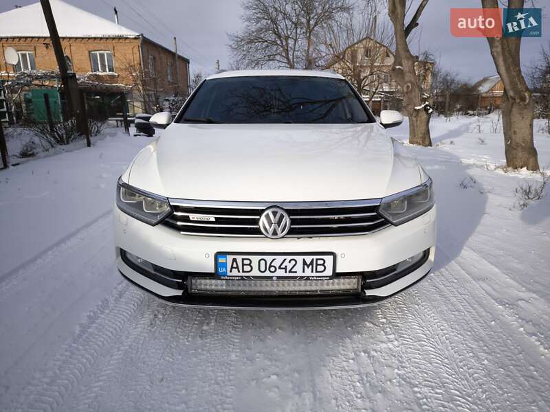 Універсал Volkswagen Passat 2015 в Козятині