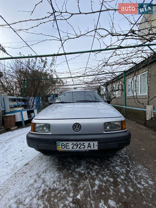 Универсал Volkswagen Passat 1992 в Николаеве