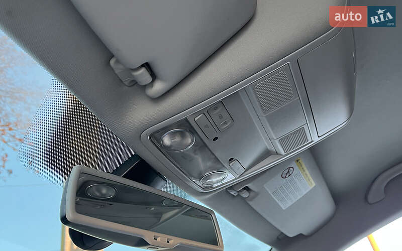 Універсал Volkswagen Passat 2007 в Коломиї