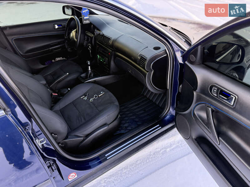 Седан Volkswagen Passat 2001 в Калиновке фото 12 Седан Volkswagen Passat 2001 в Калиновке