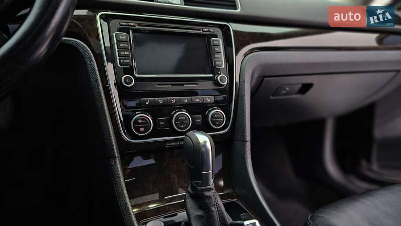 Седан Volkswagen Passat 2015 в Киеве фото 15 Седан Volkswagen Passat 2015 в Киеве