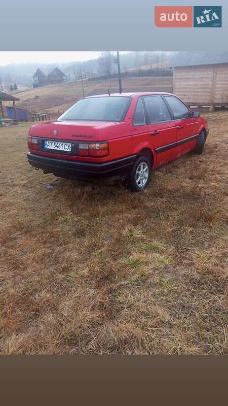 Седан Volkswagen Passat 1989 в Выгоде фото 3 Седан Volkswagen Passat 1989 в Выгоде