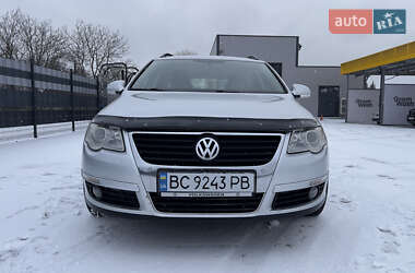 Універсал Volkswagen Passat 2008 в Бродах