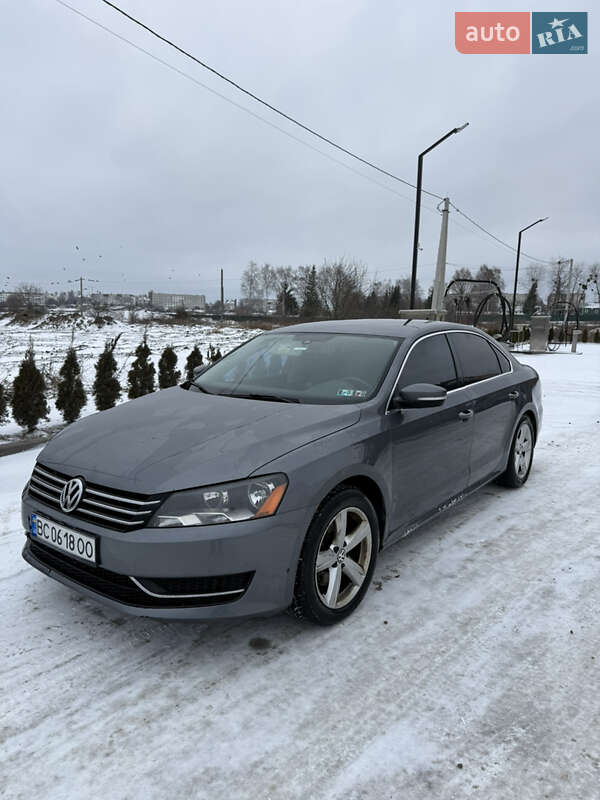 Volkswagen Passat 2012