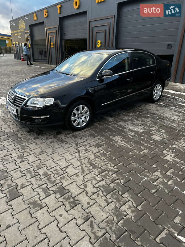 Седан Volkswagen Passat 2009 в Виннице