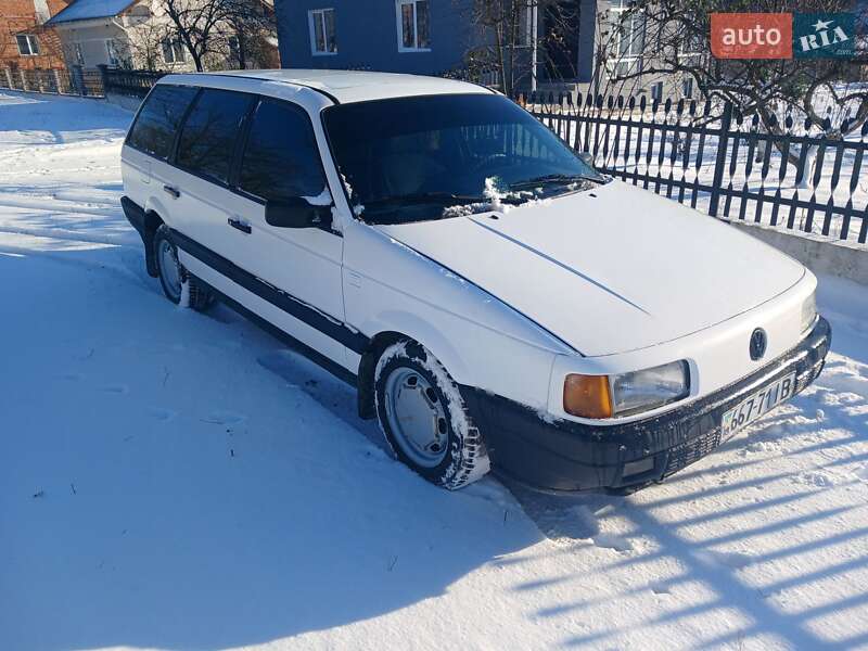 Volkswagen Passat 1992